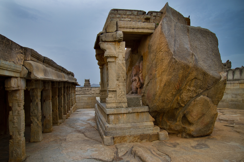 Bangalore to Lepakshi Cabs