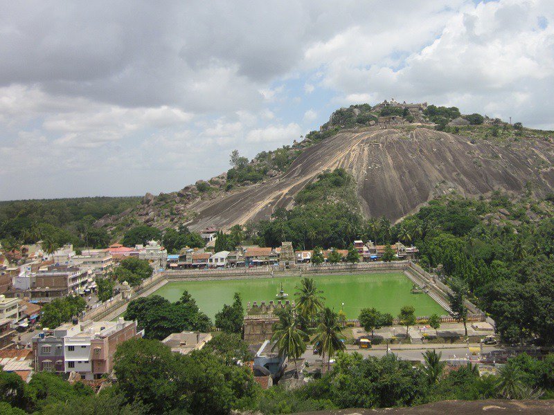 Bangalore to Shravanabelagola Cabs